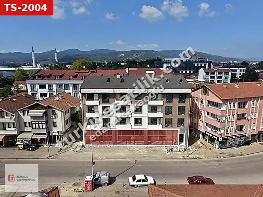 GÜRKAN GAYRİMENKUL ANA CADDE ÜZERİ 610m2 SATILIK İŞYERİ