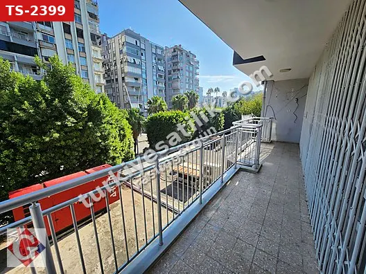 GÖRGÜN'DEN ATATÜRK CAD. 4+1 250M2 MERK.KAL. OTOPARKLI DAİRE