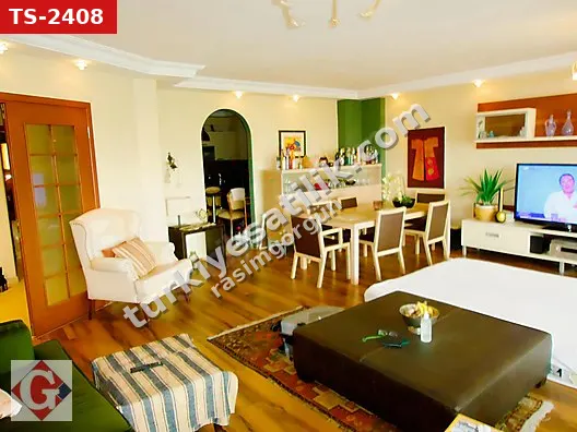 GÖRGÜN'DEN KURTULUŞ'TA 4+1 220M2 GK OTOPARKLI SATILIK DAİRE