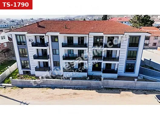 MERİÇ ÇAYRAK'TAN KÖPRÜBAŞI MH.SIFIR KİRALIK GENİŞ DAİRELER
